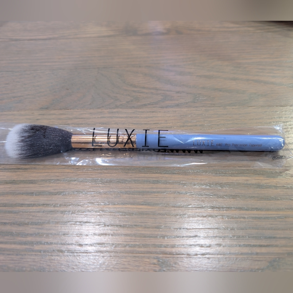 Luxie 640 Tapered Brush